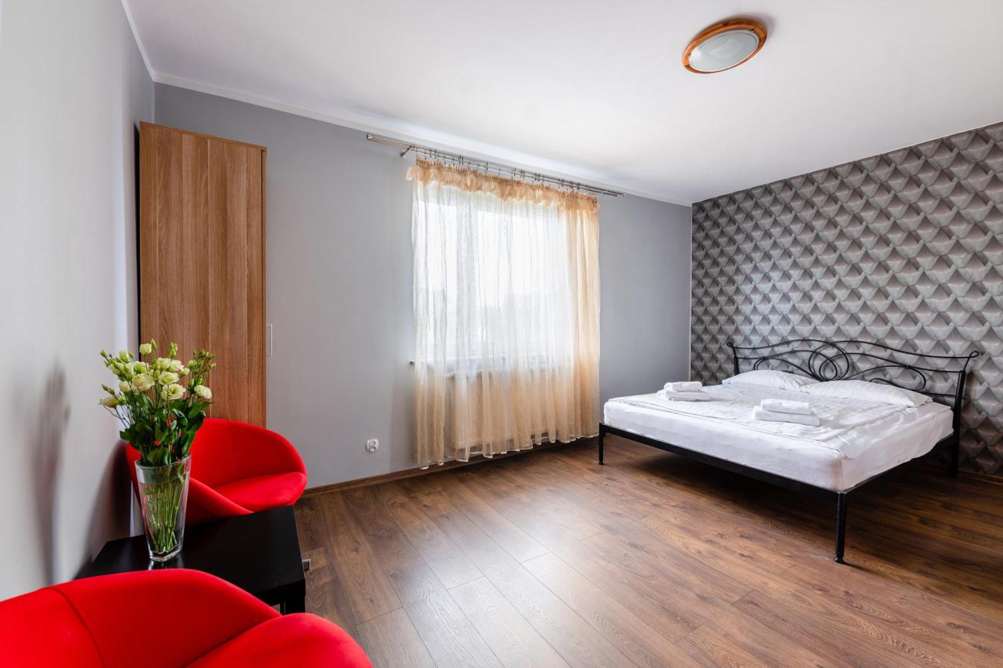 Sleep&Go Bed & Breakfast Lubliniec Exterior foto