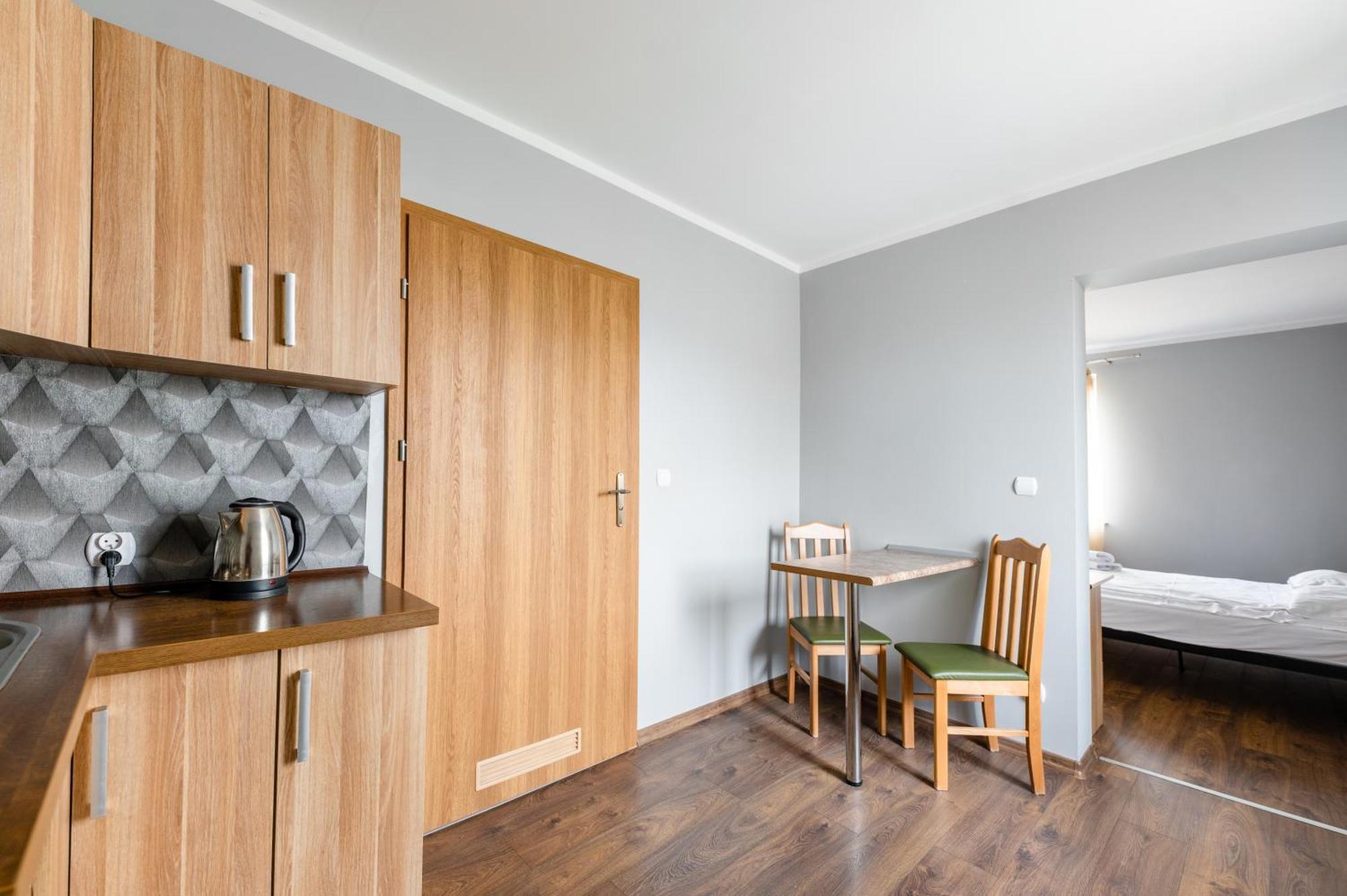 Sleep&Go Bed & Breakfast Lubliniec Exterior foto