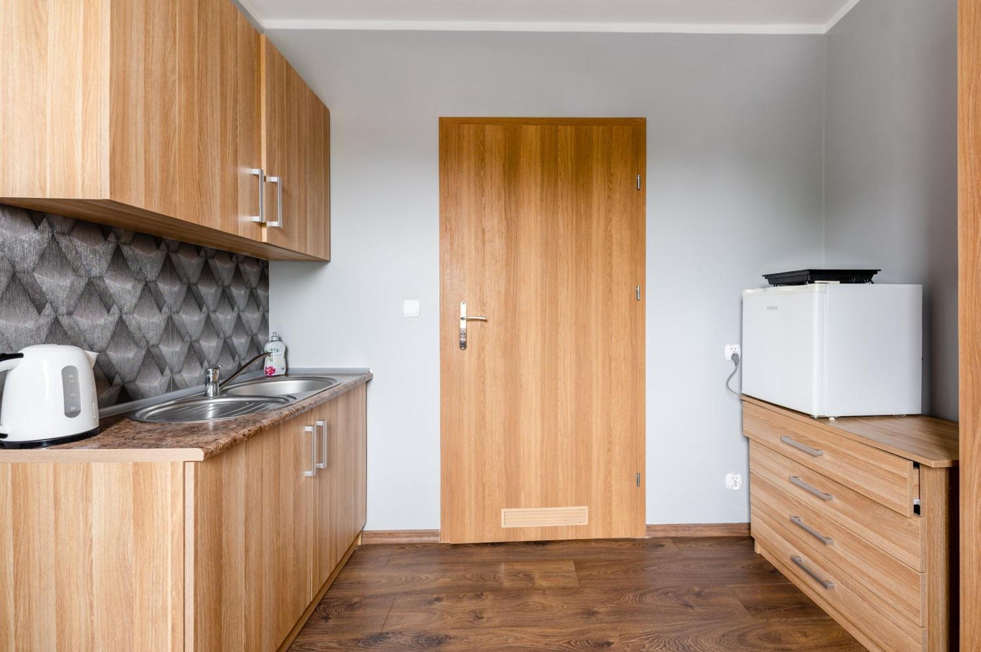Sleep&Go Bed & Breakfast Lubliniec Exterior foto