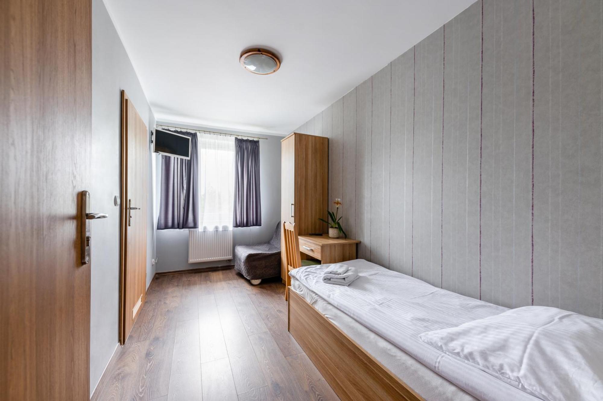 Sleep&Go Bed & Breakfast Lubliniec Exterior foto