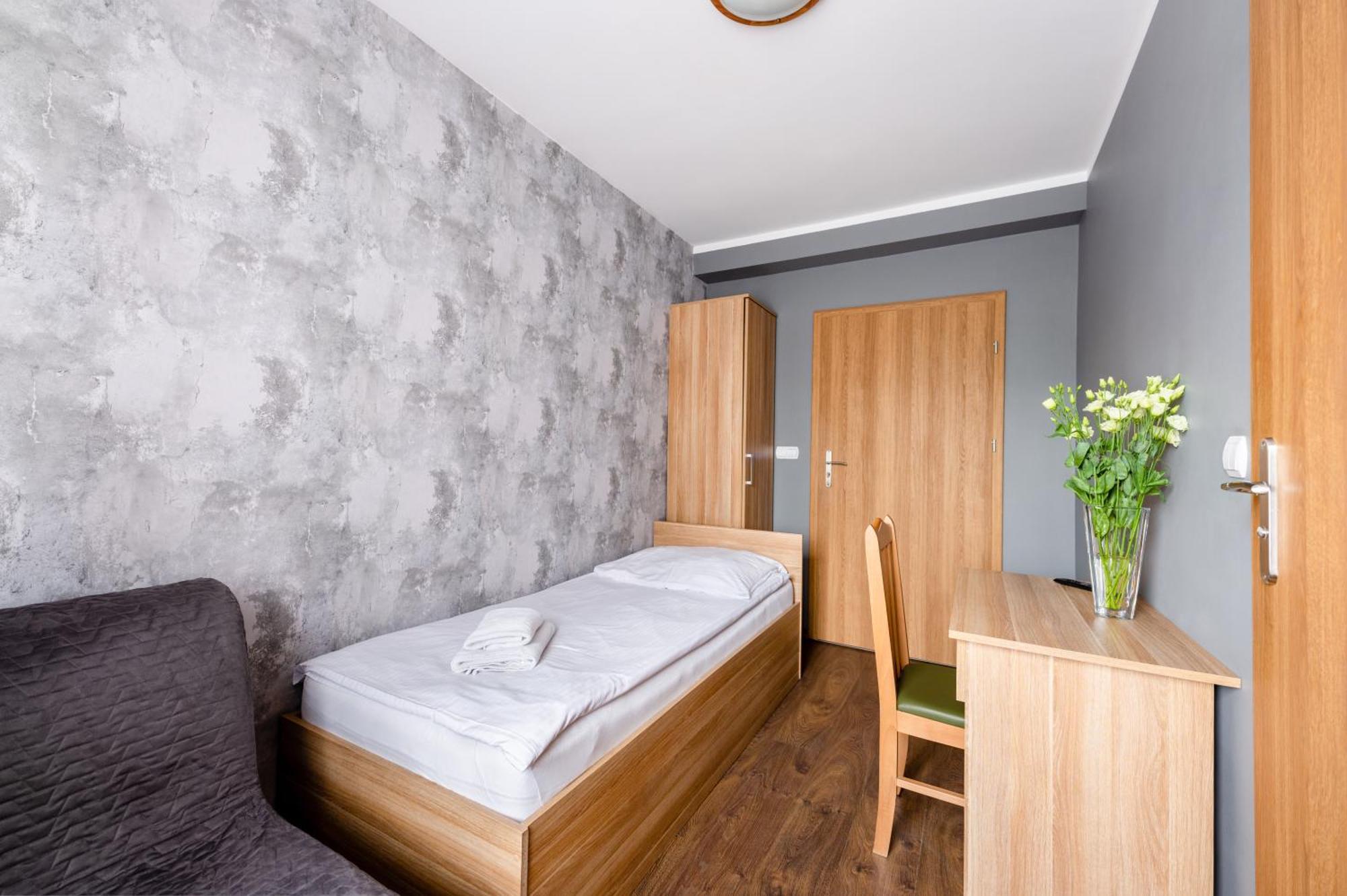 Sleep&Go Bed & Breakfast Lubliniec Exterior foto